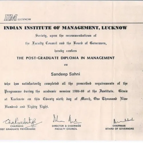 Business Management Programme - IIM Lucknow